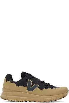 Кроссовки Fitz Roy Trek-Shell черного и бежевого цвета VEJA