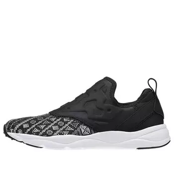 Кроссовки furylite slip on gt running shoes black/white Reebok, черный