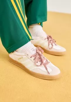 Кроссовки GAZELLE INDOOR adidas Originals, светло-розовый