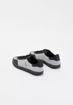 Кроссовки GAZELLE INDOOR UNISEX adidas Originals, светло-серый