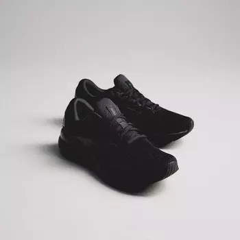 Кроссовки ghost 16 Brooks, черный
