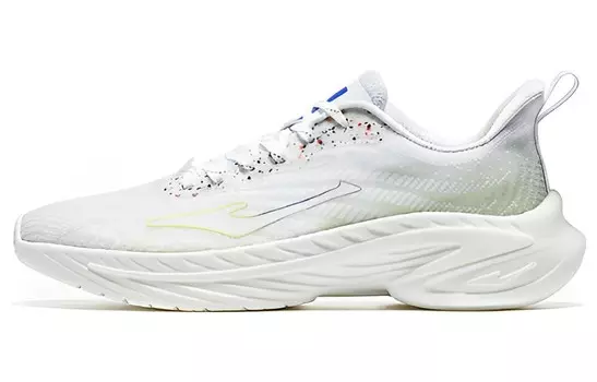 Кроссовки Go Ahead для бега мужские с низким верхом белого цвета с голубым оттенком Erke