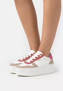 Кроссовки Guess Lifet, бежевый/розовый