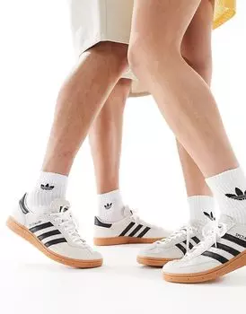 Кроссовки Handball Spezial кремового и черного цвета с резиновой подошвой adidas Originals