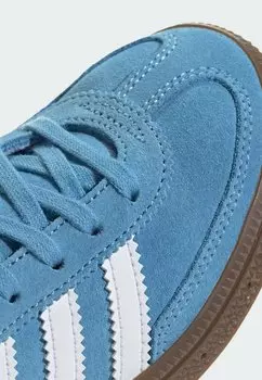 Кроссовки HANDBALL SPEZIAL UNISEX adidas Originals, светло-голубой