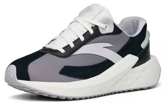 Кроссовки Icing Lifestyle женские с низким верхом Sandstorm Grey/Black/Ice White/Floating Cloud Gray Anta