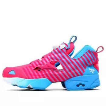 Кроссовки instapump fury 'candy pink blue blink white' Reebok, розовый
