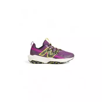 Кроссовки из фиолетовой ткани New Balance