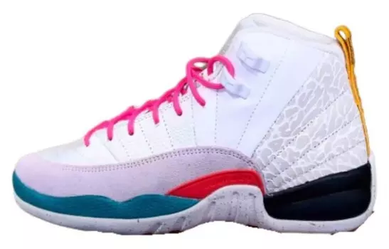 Кроссовки Jordan 12 Retro White Vapor Green GS, белый/серый