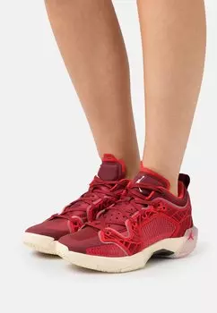 Кроссовки Jordan