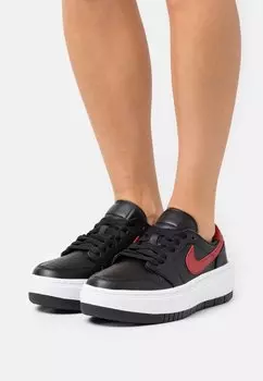 Кроссовки Jordan