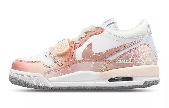 Кроссовки Jordan Legacy 312 Vintage Basketball Shoes Women's Low-top White/pink, розовый