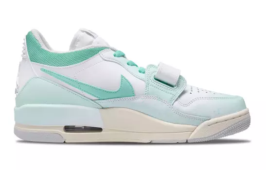 Кроссовки Jordan Legacy 312 Vintage Basketball Shoes Men Low-top Mint Green/white, мятно-зеленый