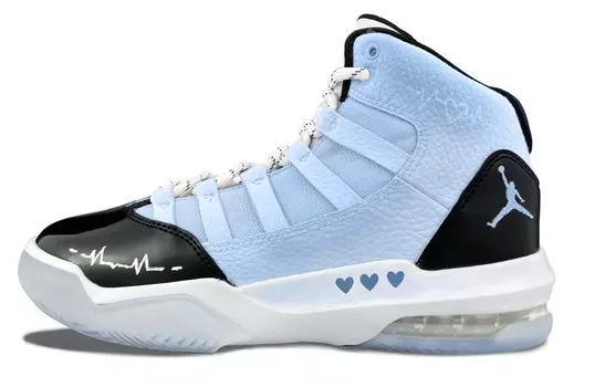 Кроссовки Jordan Max Aura 1 Vintage Basketball Shoes Women's High-top Blue/white/black, цвет Carolina Blue