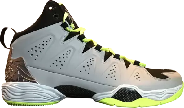 Кроссовки Jordan Melo M10 Metallic Silver Volt, серебряный