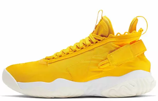 Кроссовки Jordan Proto React University Gold White