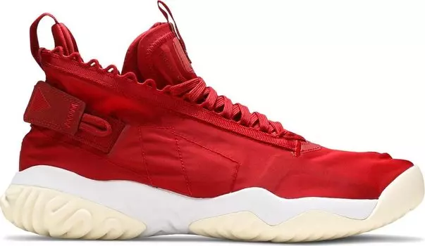 Кроссовки Jordan Proto React University Red, красный