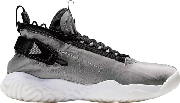 Кроссовки Jordan Proto React Wolf Grey, серый