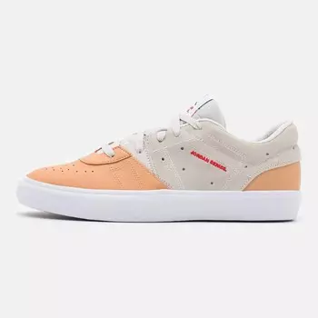 Кроссовки Jordan Series Es, phantom/university red/black/praline/white/barely green