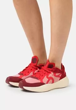 Кроссовки Jordan Wmns Jordan Delta 3 Low Se, командный красный/парус/муслин/универсальный красный