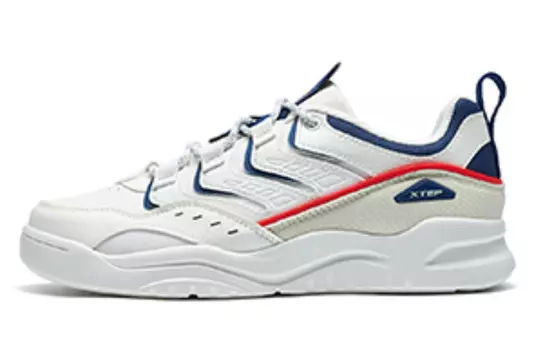 Кроссовки Lifestyle женские с низким верхом, красные/белые Xtep