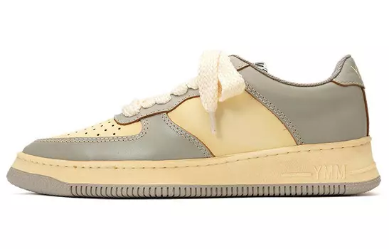 Кроссовки Maison MIHARA YASUHIRO Rosy Pointed-toe Leather Sneakers, черный/белый