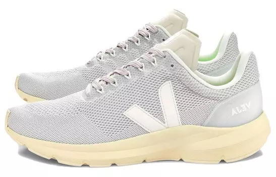 Кроссовки Marlin Mesh на шнуровке Veja, серый