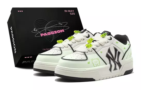 Кроссовки MLB Chunky Liner Skateboarding Shoes Unisex Low-top Black, желтый