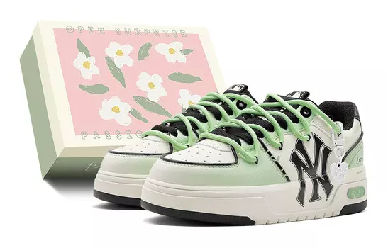 Кроссовки MLB Chunky Liner Skateboarding Shoes Unisex Low-top Black/white/green, желтый