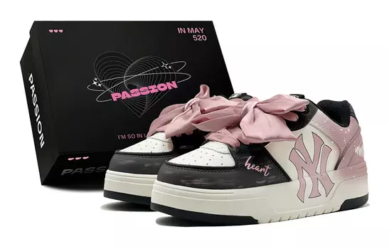 Кроссовки MLB Chunky Liner Skateboarding Shoes Unisex Low-top Pink, черный