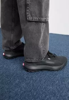 Кроссовки MTE CROSSPATH UNISEX Vans, черный