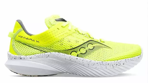 Кроссовки мужские Kinvara 14 Running Shoe-D/средней ширины в цвете Citron/черный SAUCONY