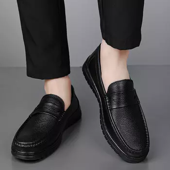 Кроссовки мужские Lifestyle Shoes Men Low-Top Black Bull Charm