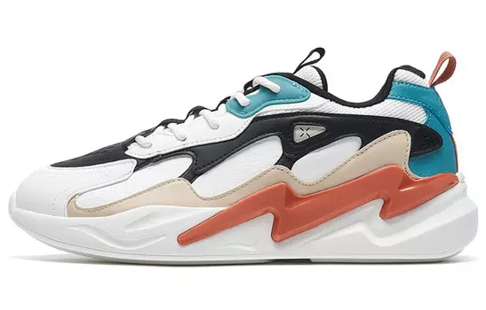 Кроссовки мужские массивные низкие белые/м/черные Xtep