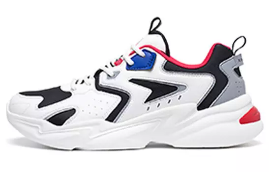 Кроссовки мужские массивные низкие бежевые/черные Xtep