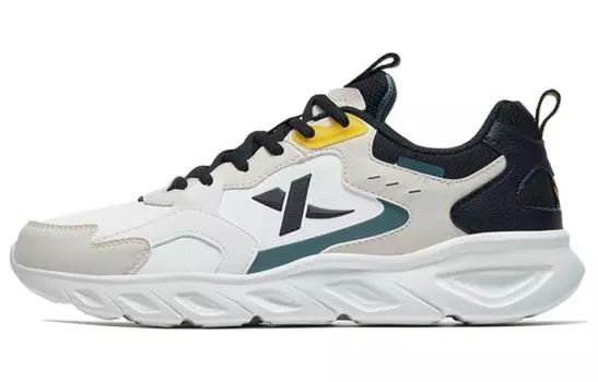 Кроссовки мужские низкие белые/черные Xtep