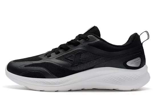 Кроссовки мужские низкие черные/белые Xtep