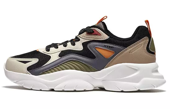 Кроссовки мужские низкие черные/белые Xtep