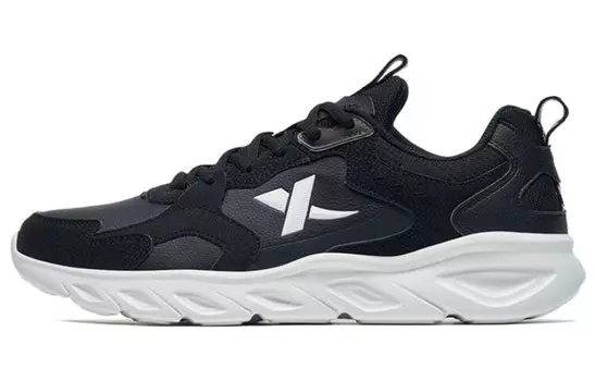 Кроссовки мужские низкие черные/белые Xtep