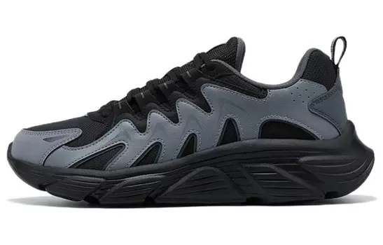 Кроссовки мужские низкие черные Xtep