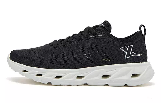 Кроссовки мужские низкие черные Xtep