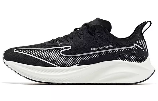 Кроссовки мужские низкие черный/белый Erke