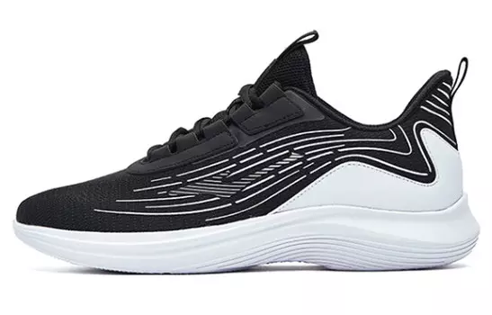 Кроссовки мужские низкие черный/белый Erke