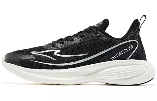 Кроссовки мужские низкие черный/белый Erke