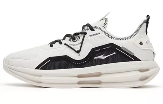 Кроссовки мужские низкие неотбеленные основной цвет/позитивный черный Erke