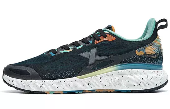 Кроссовки мужские с низким верхом, черные/зеленые Xtep