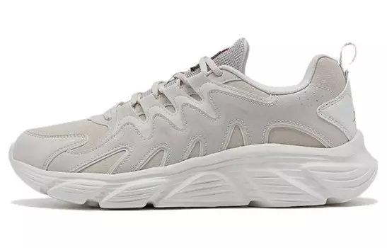 Кроссовки мужские с низким верхом цвета слоновой кости/чайно-белый Xtep