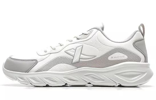 Кроссовки мужские с низким верхом Sail белые/голубино-серые Xtep