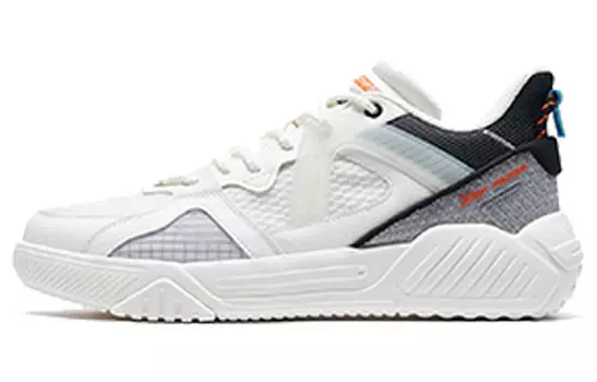 Кроссовки мужские с низким верхом Sail Белый / Aoki Серый / Черный Xtep