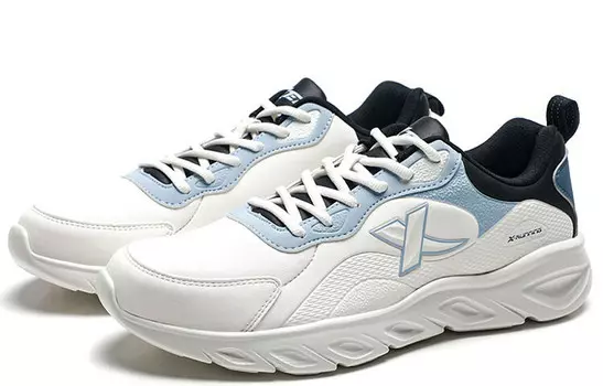 Кроссовки мужские с низким верхом Sail Белый / Sunset Fog Blue / Черный Xtep